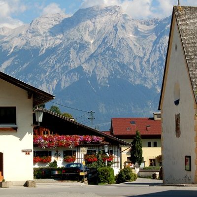 Tyrol : villages et travaux des champs