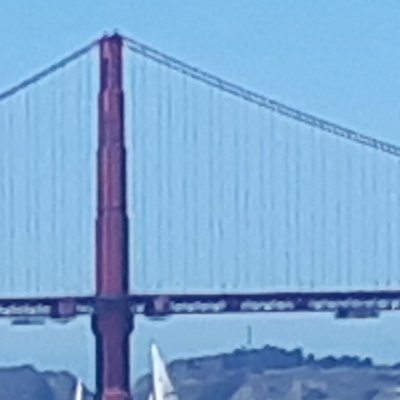 San Francisco en passant avec un téléphone