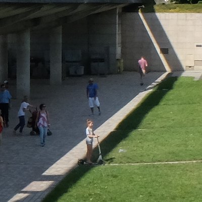Promenade dominicale vers la place de la laïcité