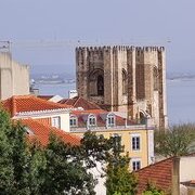 Lisbonne avec 2 téléphones