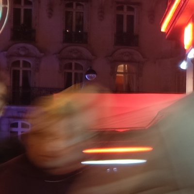 10 minutes à la tombée de la nuit à Montparnasse