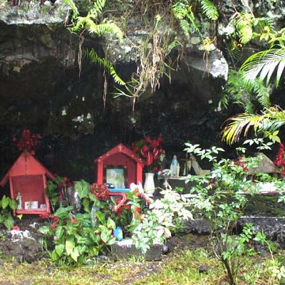 Saint-expedit et petits bons dieux